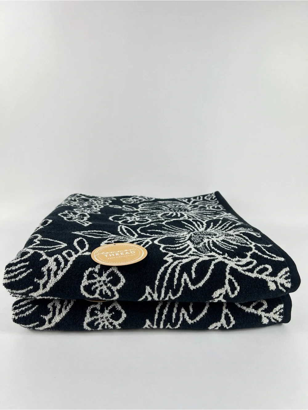 Common Thread Bath Towel Set Bold Black Cream Floral Soft Cotton 2 Pc NEW